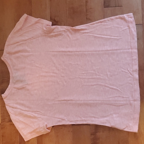 Adidas tshirt - Picture 2 of 3